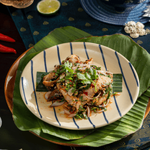 Nọng heo nướng trộn thính