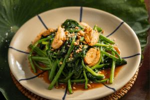 Rau chân vịt xào tỏi