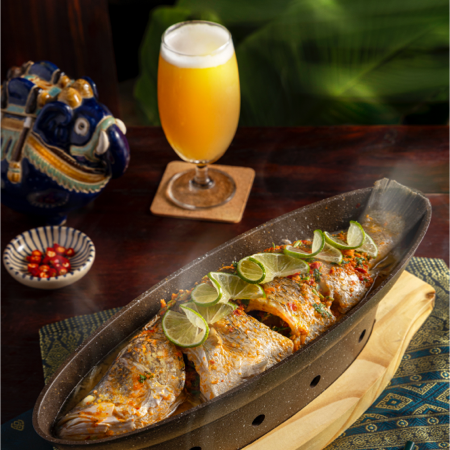 06-MonNgonHaiSan-Cá chẽm hấp chanh kèm sốt cay đặc biệt