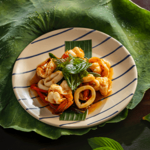 Hải sản xào lá quế