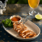 Nọng heo nướng chấm sốt đặc biệt